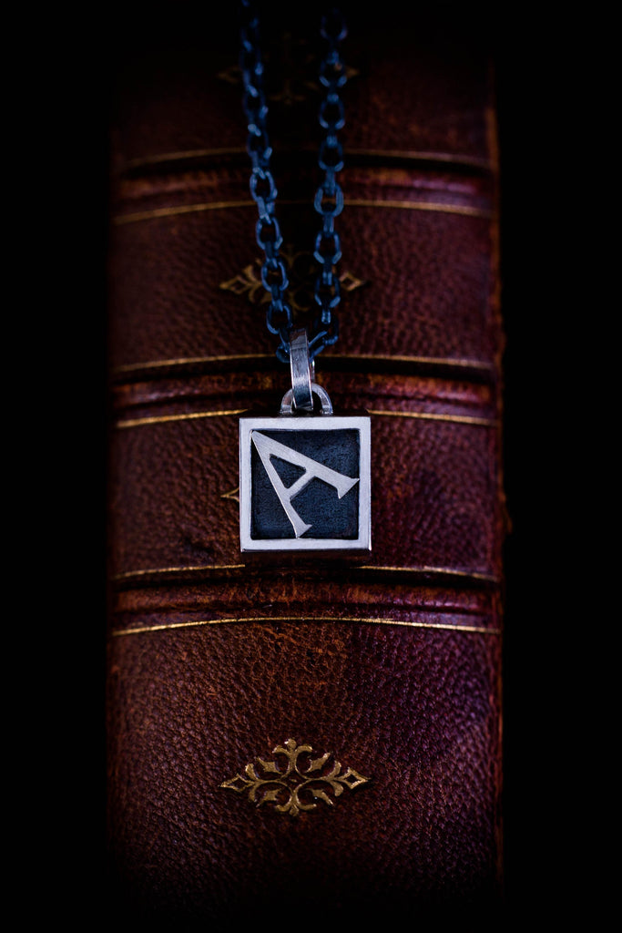 Traditional-signet-rings-necklace-luxury-for-men