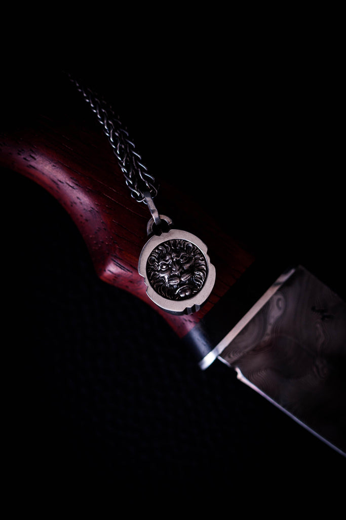 Trophy-hunter-jewellery-for-men-lion-bear-wulf-boar